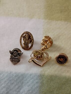 Gold 'Love' Heart Pin with Mixed Decorative Pins